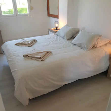 Sea View Front Punta Prima Apartment