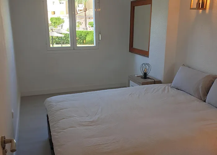 Sea View Front Punta Prima Appartement *
